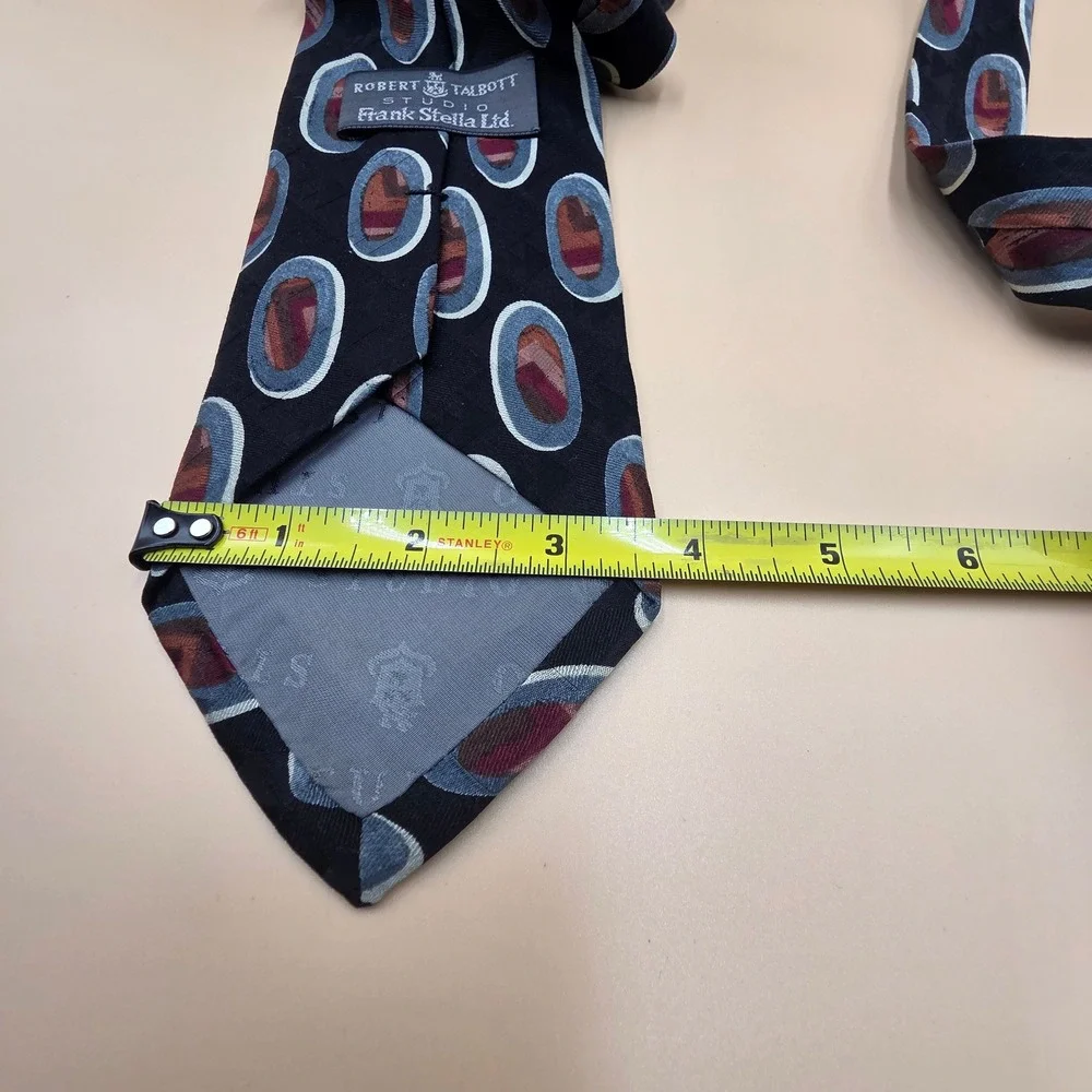 Robert Talbott Studio Frank Stella Ltd Mens Silk Tie Black Geometric Oval USA